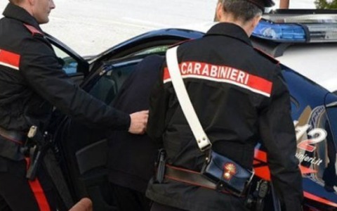 Aggressione a Romano: giovane colpito per un cellulare