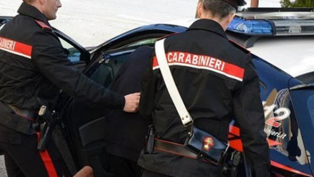 Aggressione a Romano: giovane colpito per un cellulare