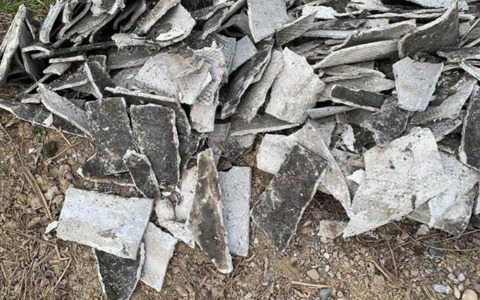 Discarica di amianto a Calcinate: i sindaci si uniscono contro il progetto