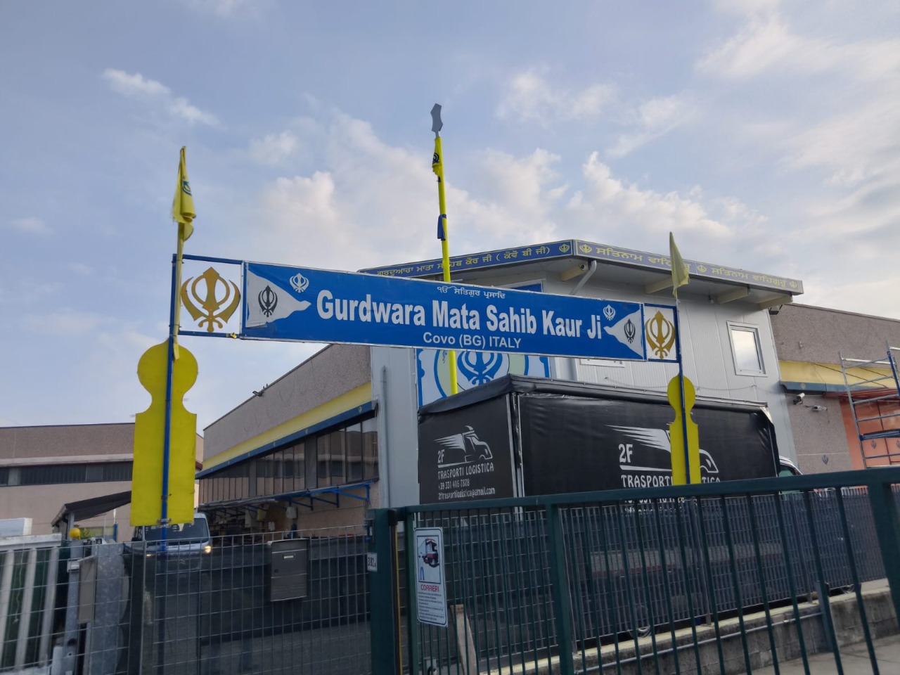 Due morti in sparatoria al tempio Sikh