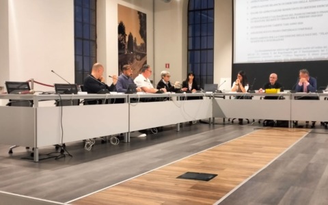 Farmacia comunale: utili in diminuzione nel 2025