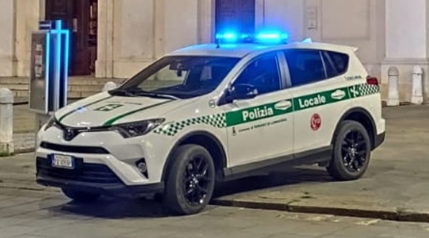 Furto pianificato in un negozio di Romano: scoperta strategia con un passeggino