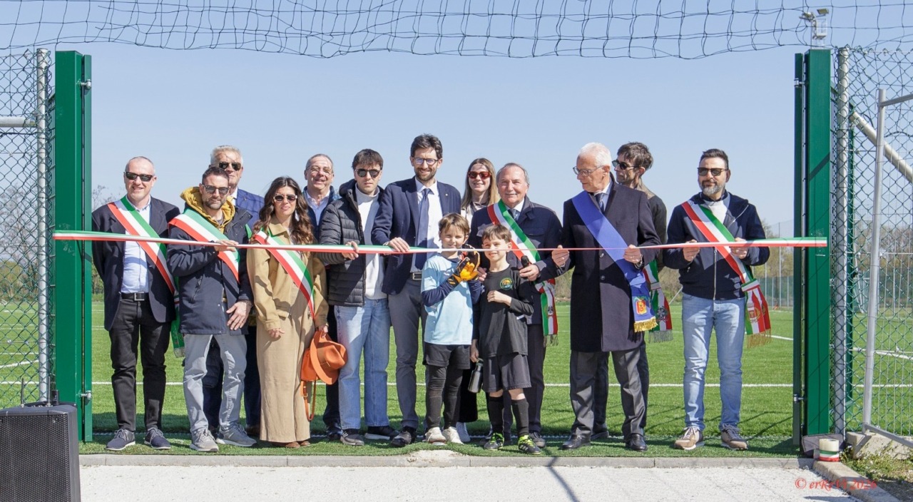 Inaugurato il nuovo campo sportivo a Cividate per i giovani