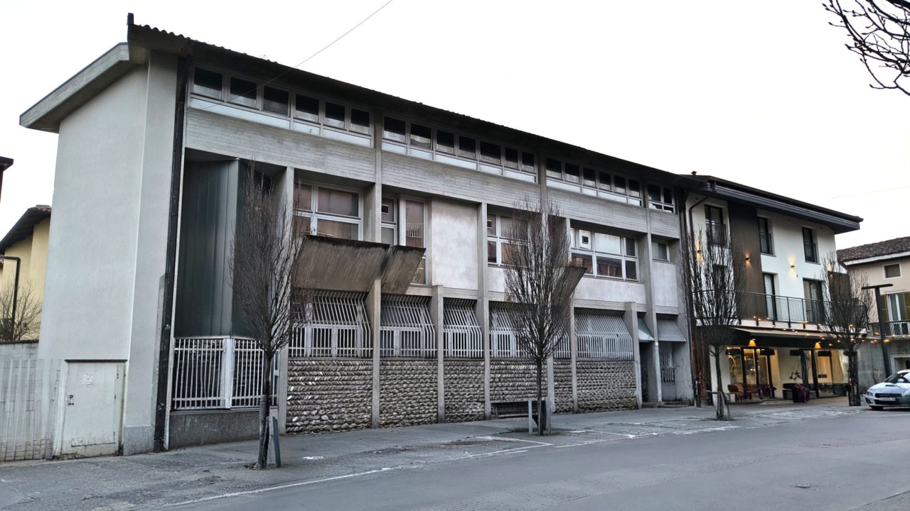 Il centrodestra si oppone alla vendita della ex Bcc di via Rocca