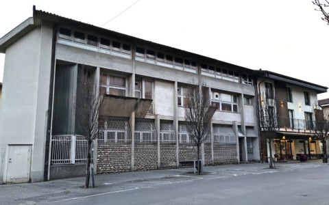 Il centrodestra si oppone alla vendita della ex Bcc di via Rocca