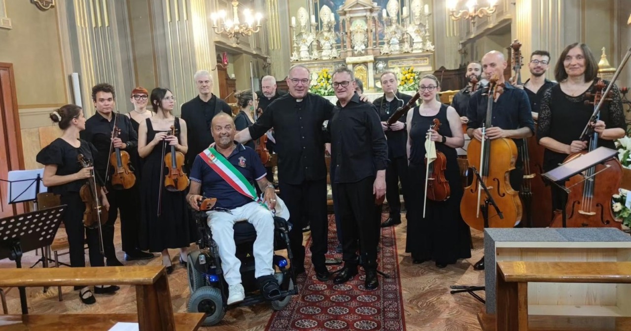 Barbata celebra i 40 anni di sacerdozio di don Angelo