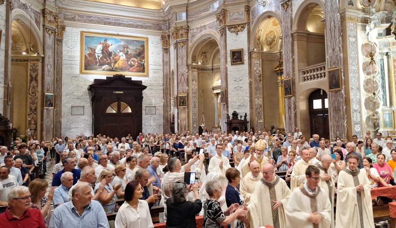 Il cardinal Pizzaballa torna dopo due anni e invita a “perdere per amore dell’altro”