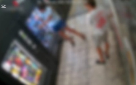 Un distributore automatico vandalizzato a Romano: danni stimati in 14mila euro