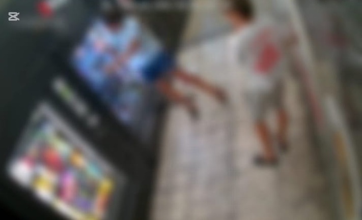 Un distributore automatico vandalizzato a Romano: danni stimati in 14mila euro