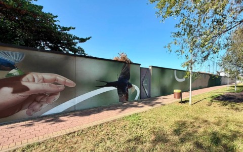Antegnate, un murale per onorare la memoria di quattro amici