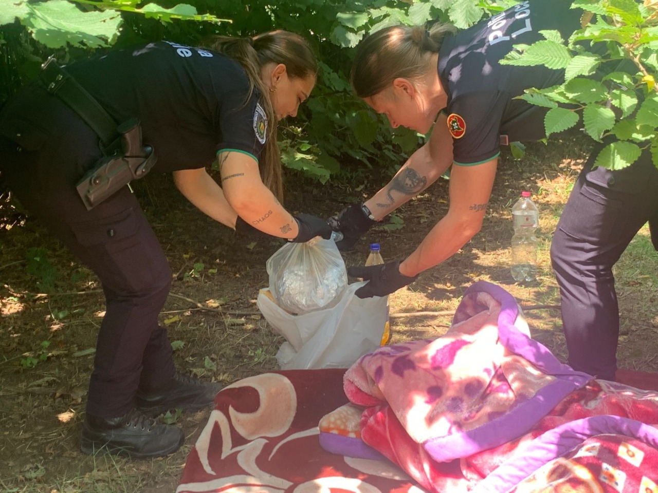 Cividate, giovane si getta nel canale per sfuggire alla polizia: ricerche in corso