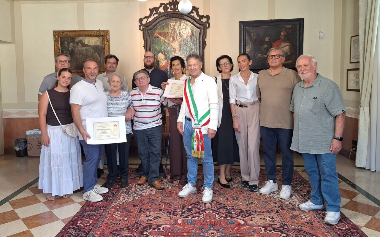Il Comune celebra le botteghe storiche premiate da Regione Lombardia