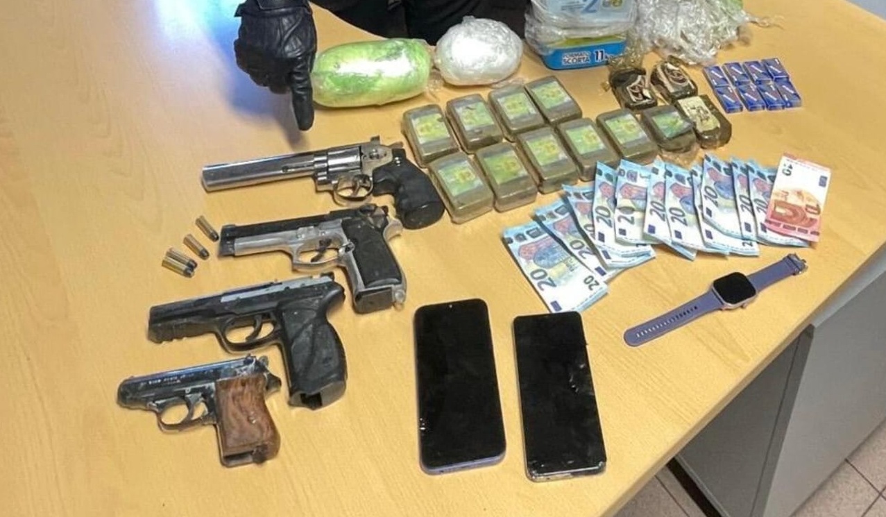 Incidente a Fontanella: trovati quasi tre chili di droga e armi, arrestato un 30enne