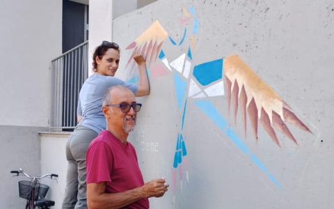 Un murale alla scuola primaria: un ponte tra Nord e Sud Italia